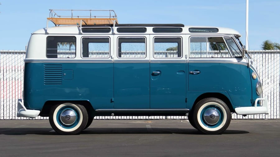 1966 Volkswagen Split-Window Bus - Image 8 of 19