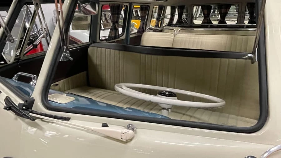 1966 Volkswagen Split-Window Bus - Image 4 of 26