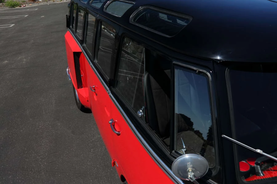 1966 Volkswagen Split-Window Bus - Image 19 of 31
