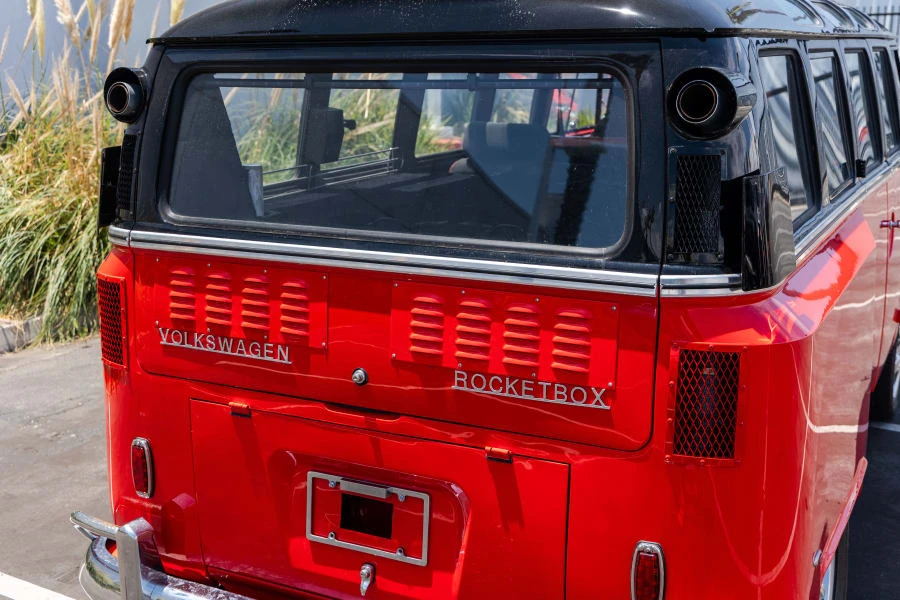 1966 Volkswagen Split-Window Bus - Image 7 of 24