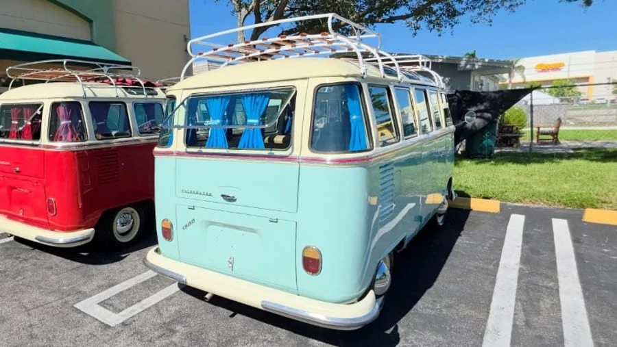 1966 Volkswagen Split-Window Bus - Image 4 of 27