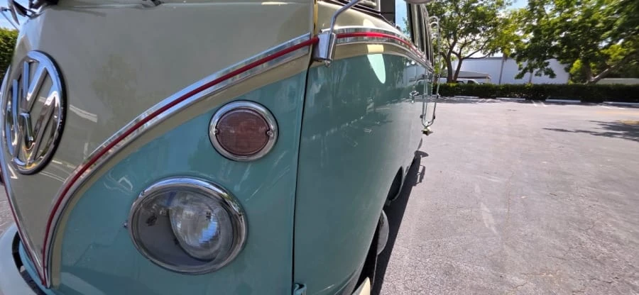 1966 Volkswagen Split-Window Bus - Image 11 of 27