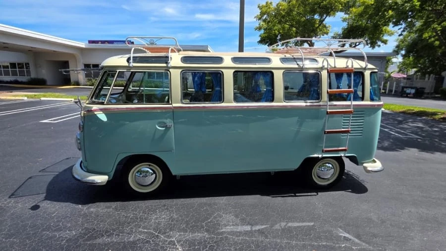 1966 Volkswagen Split-Window Bus - Image 2 of 27