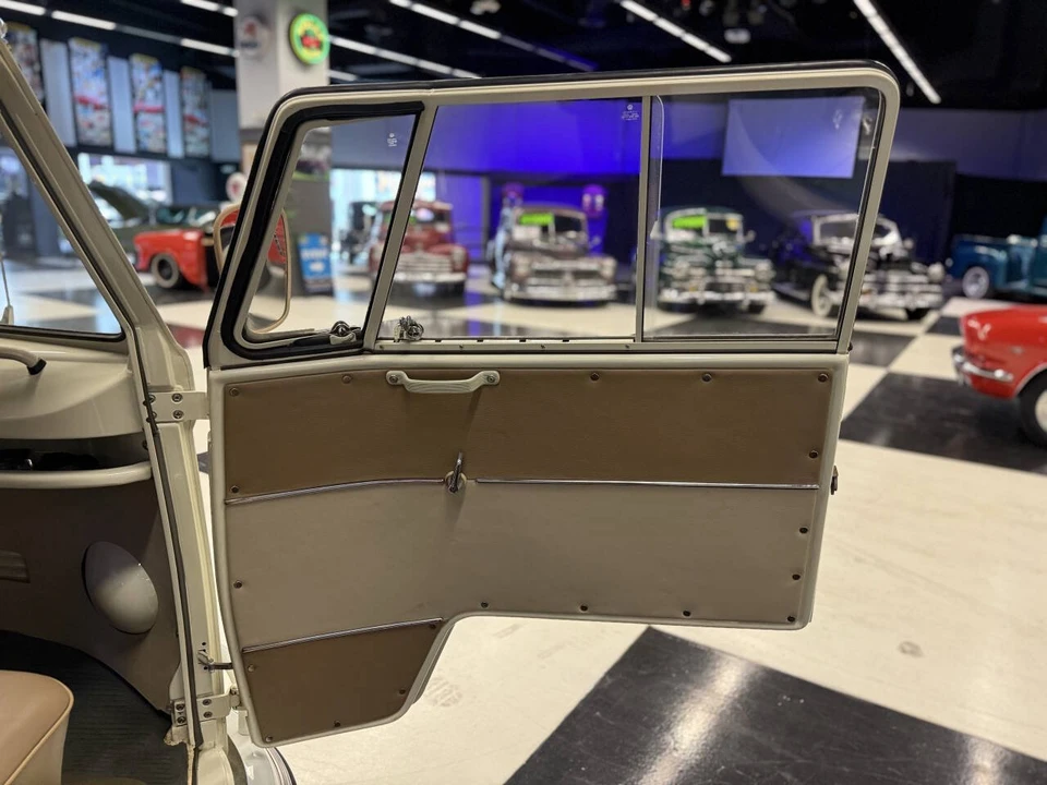 1966 Volkswagen Split-Window Bus - Image 12 of 18