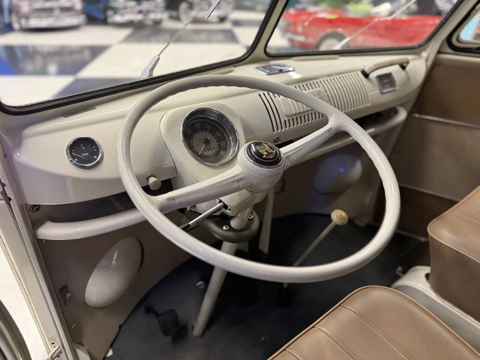 1966 Volkswagen Split-Window Bus - Image 8 of 18