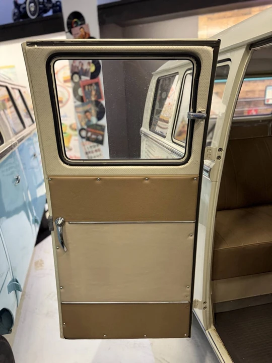 1966 Volkswagen Split-Window Bus - Image 14 of 21
