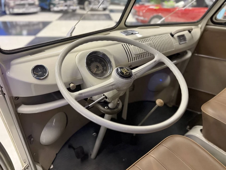 1966 Volkswagen Split-Window Bus - Image 9 of 21