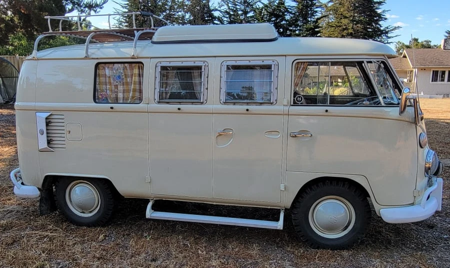 1966 Volkswagen Split-Window Camper - Image 3 of 17