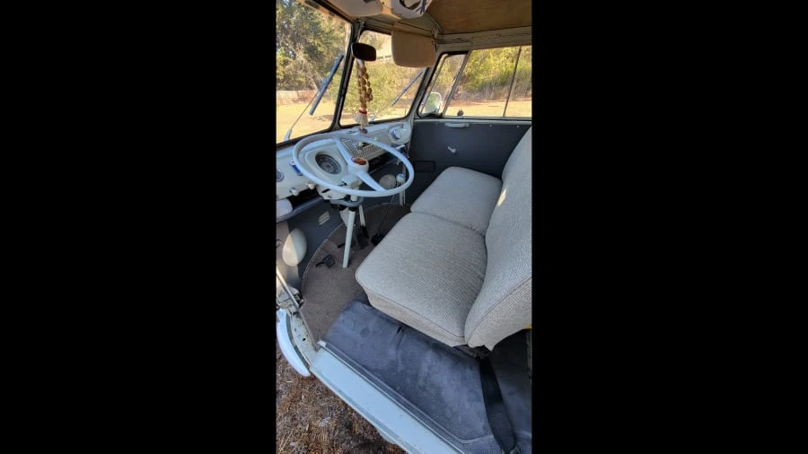 1966 Volkswagen Split-Window Camper - Image 5 of 17