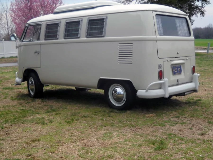 1966 Volkswagen Split-Window Camper - Image 3 of 10