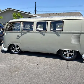 1966 Volkswagen Bus