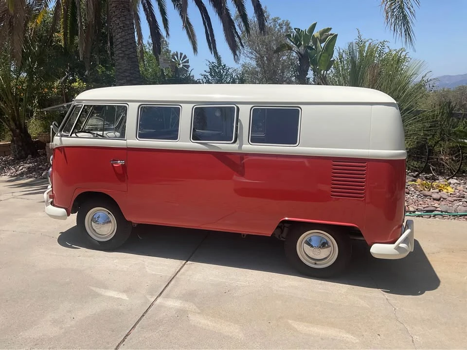 1966 Volkswagen Split-Window Camper - Image 5 of 20