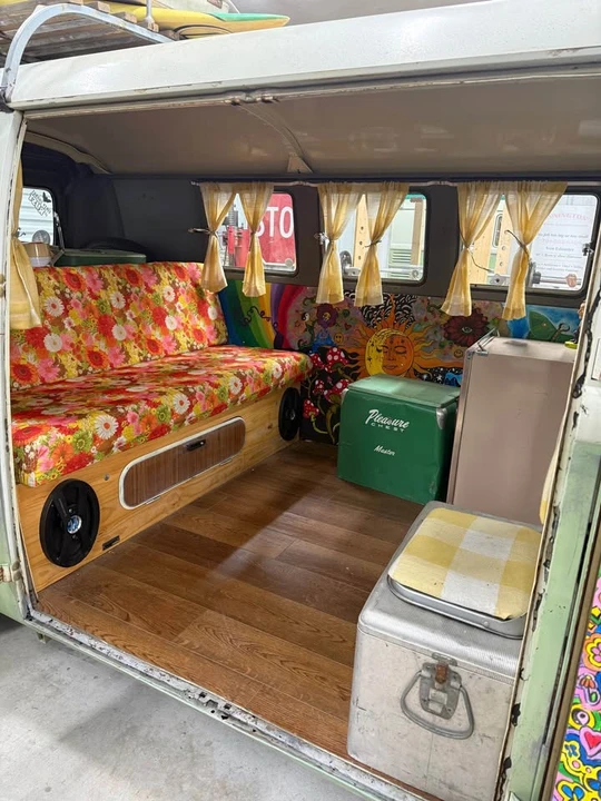 1966 Volkswagen Split-Window Bus - Image 9 of 15