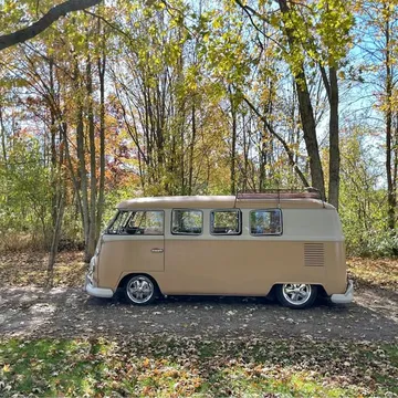 1966 Volkswagen Transporter Kombi Bus