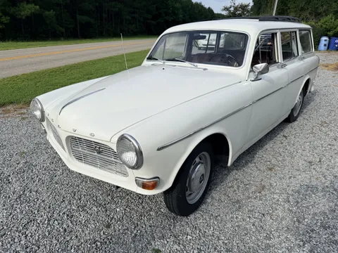 1966 Volvo 122S Base