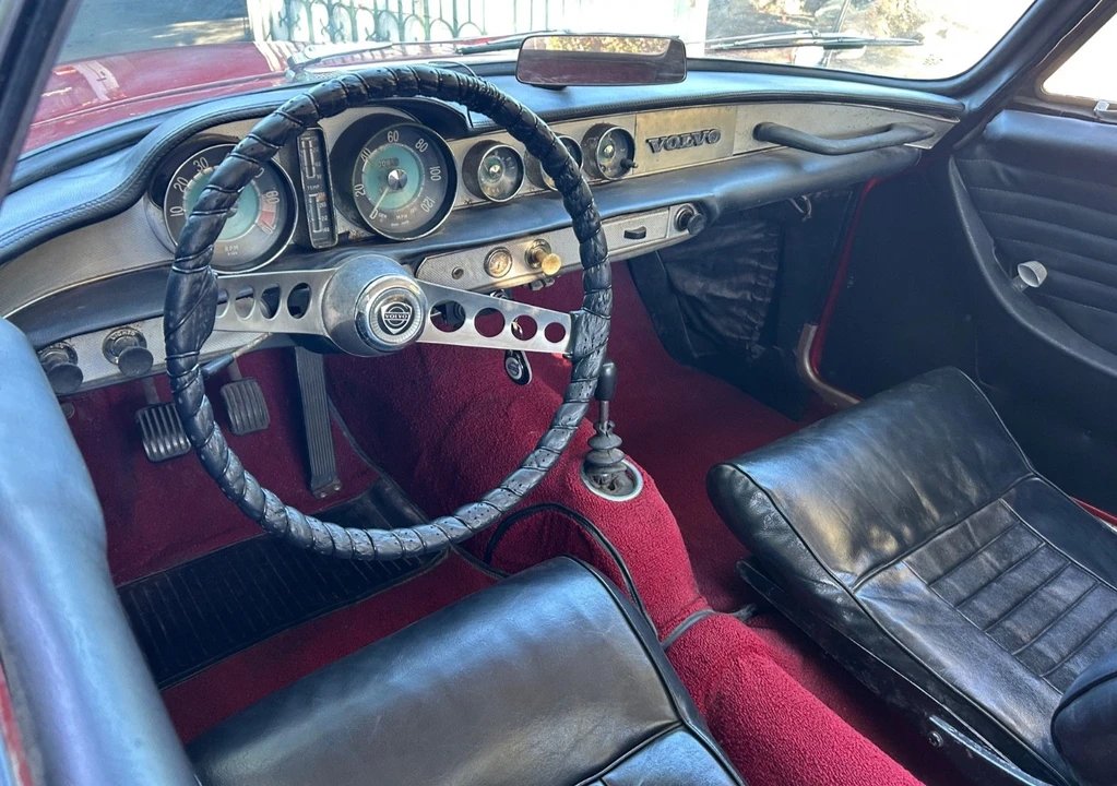 1966 Volvo 1800S - Image 15 of 19