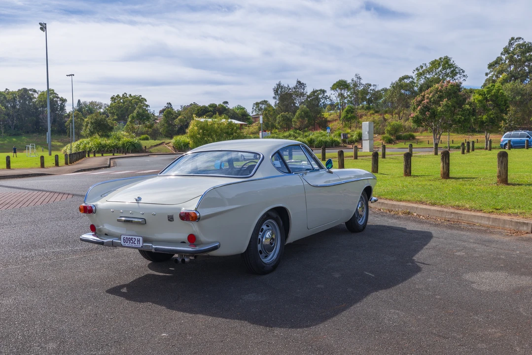 1966 Volvo 1800S - Image 15 of 31