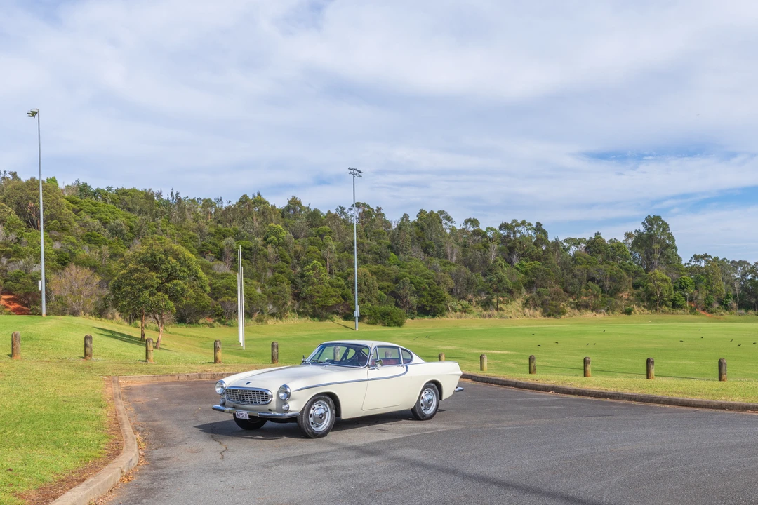 1966 Volvo 1800S - Image 25 of 31