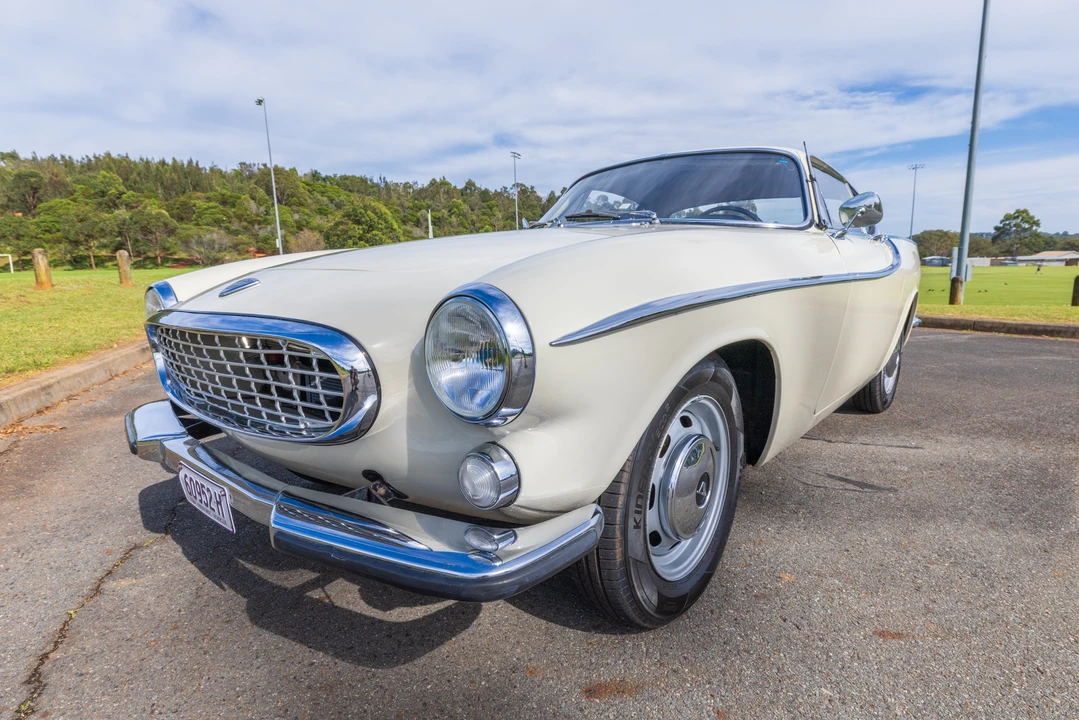1966 Volvo 1800S - Image 19 of 31
