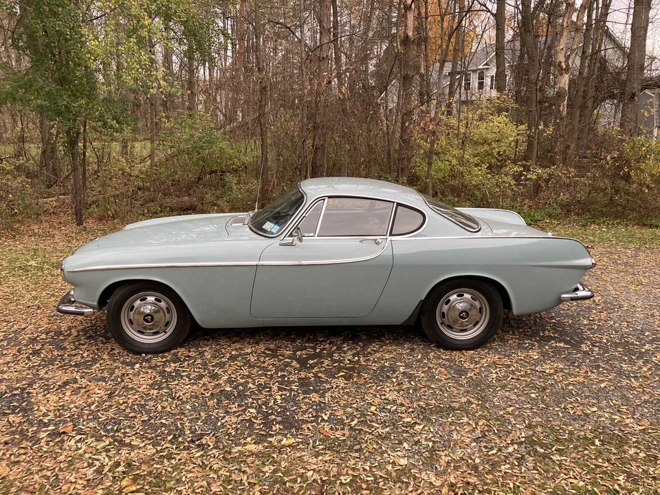 1966 Volvo 1800S - Image 10 of 31