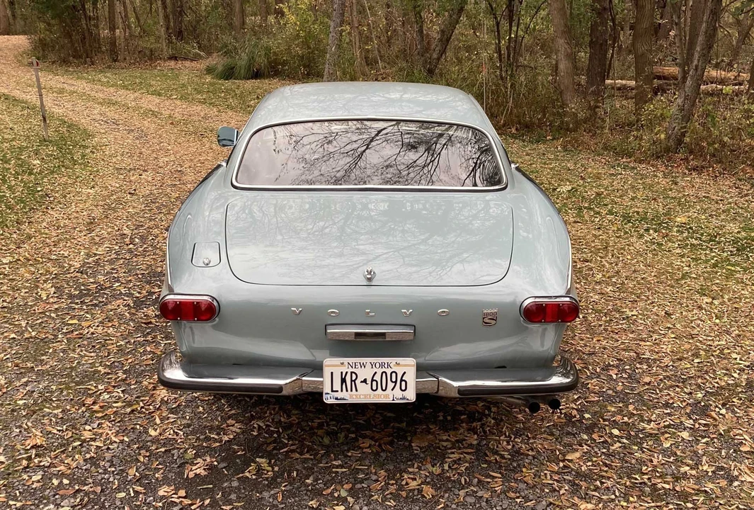 1966 Volvo 1800S - Image 17 of 31