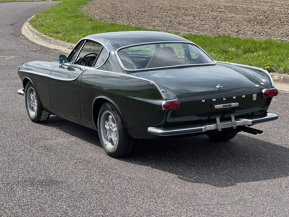 1966 Volvo 1800S - Image 10 of 31