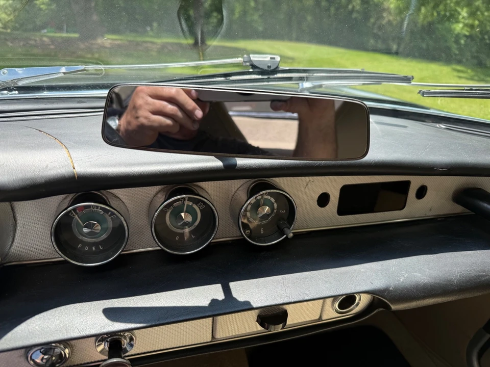 1966 Volvo 1800S - Image 22 of 31