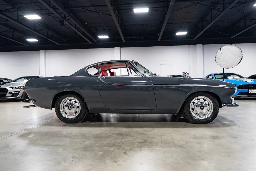 1966 Volvo 1800S - Image 13 of 31