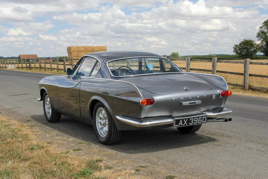 1966 Volvo 1800S - Image 25 of 30