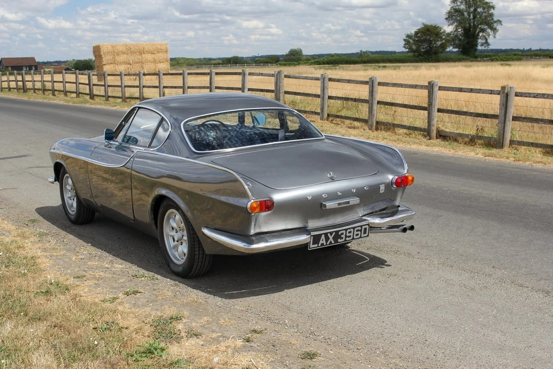 1966 Volvo 1800S - Image 21 of 30