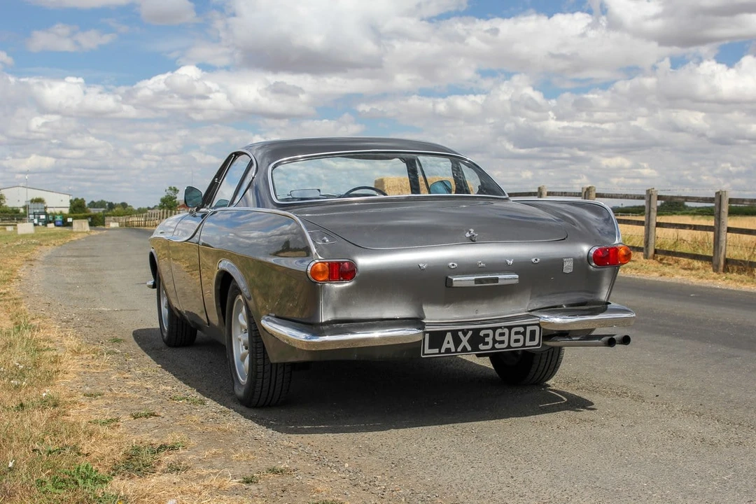 1966 Volvo 1800S - Image 22 of 30