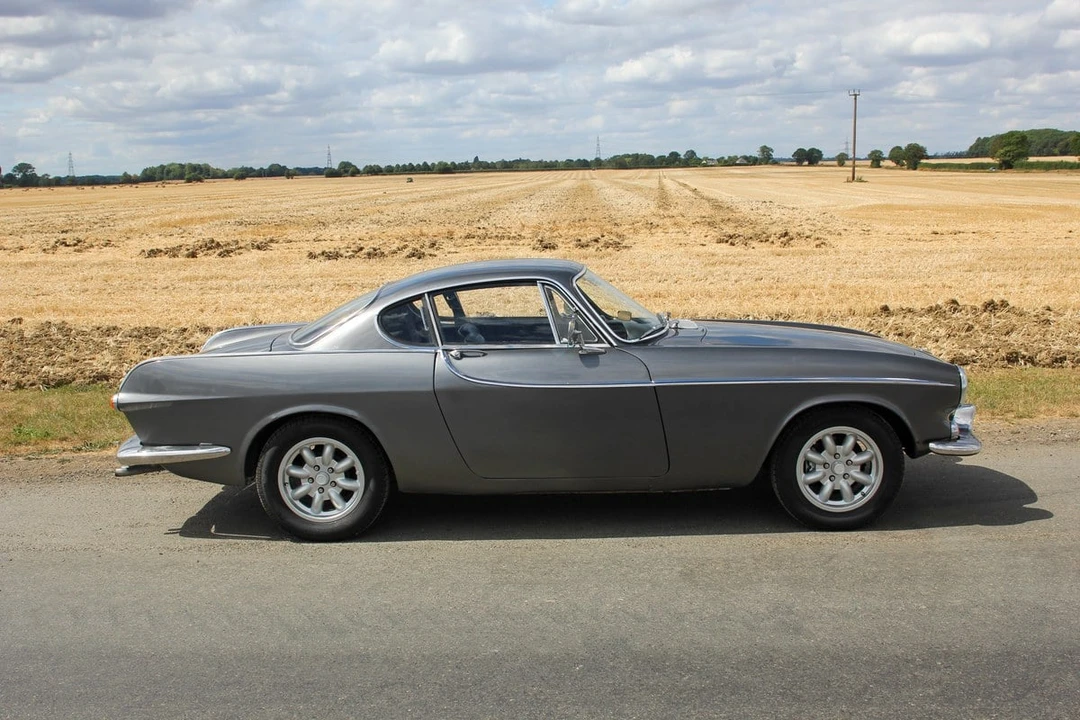 1966 Volvo 1800S - Image 17 of 30