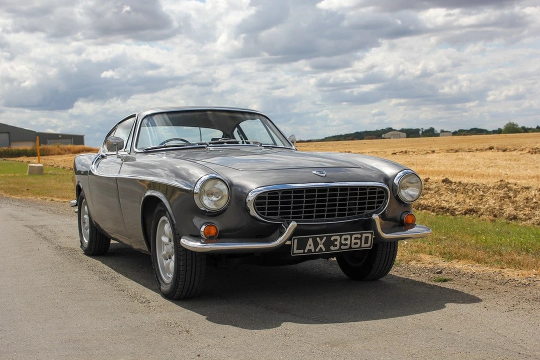 1966 Volvo 1800S - Image 15 of 30