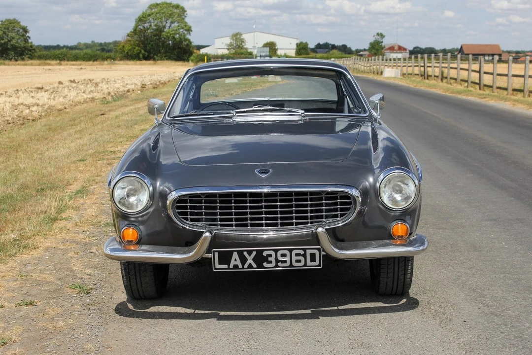 1966 Volvo 1800S - Image 12 of 30