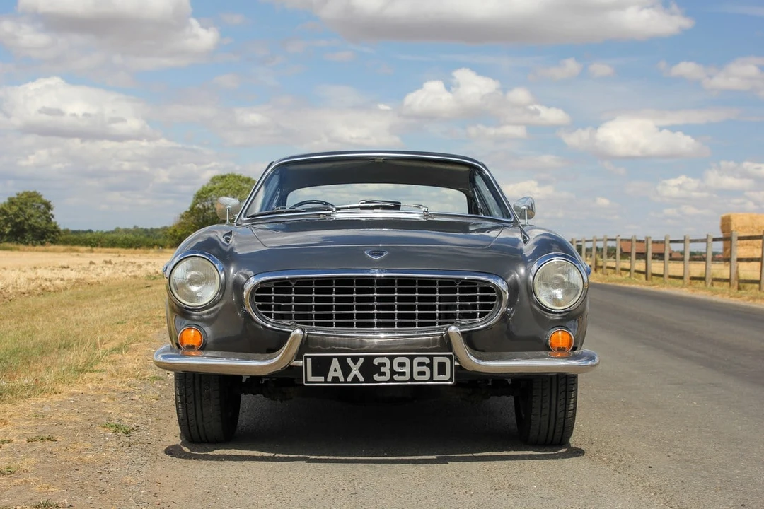 1966 Volvo 1800S - Image 13 of 30