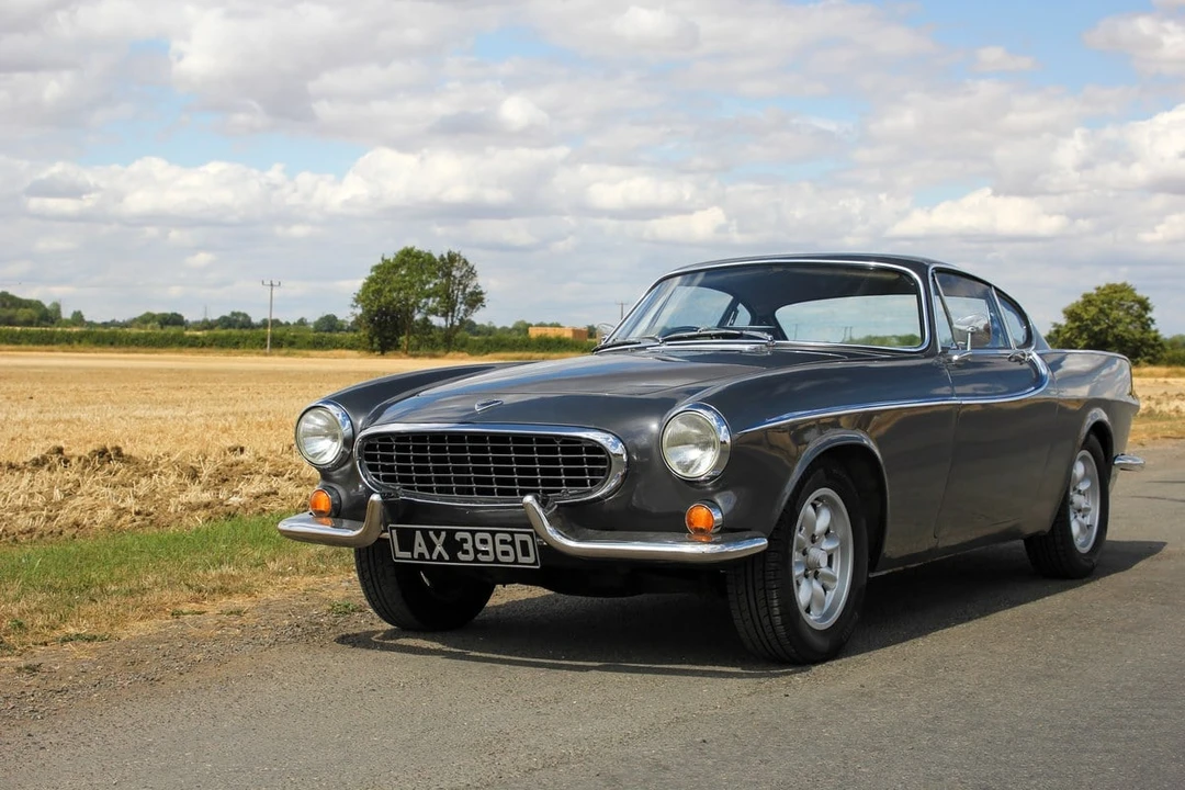1966 Volvo 1800S - Image 9 of 30