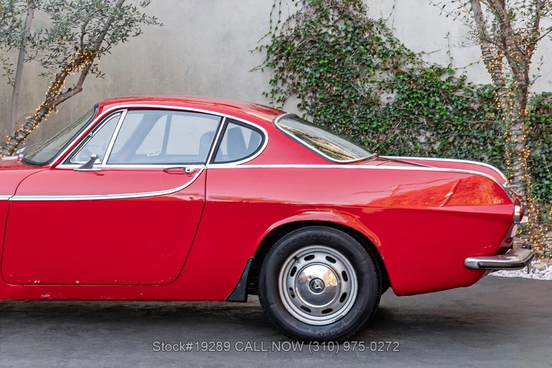 1966 Volvo 1800S - Image 14 of 31