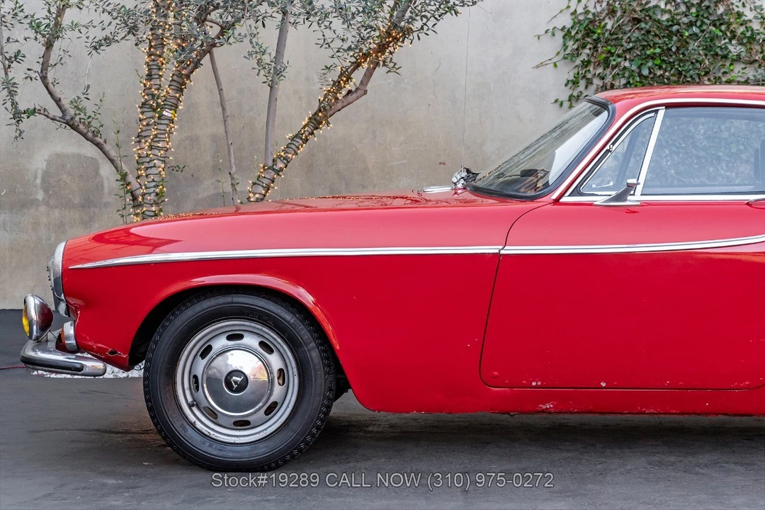 1966 Volvo 1800S - Image 13 of 31