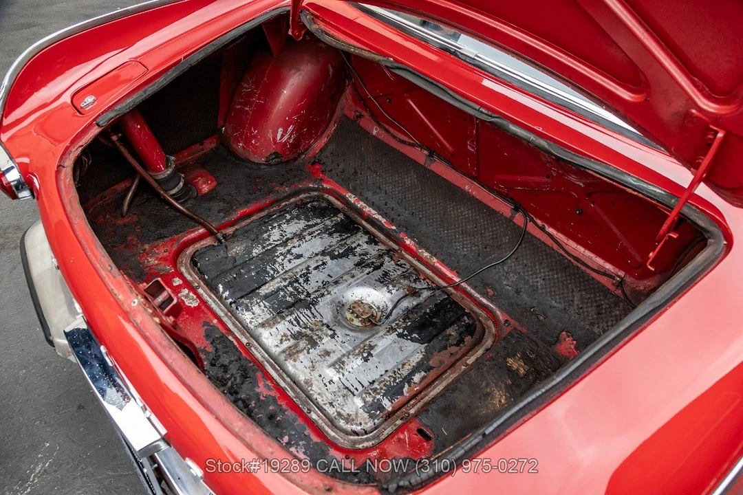 1966 Volvo 1800S - Image 28 of 31