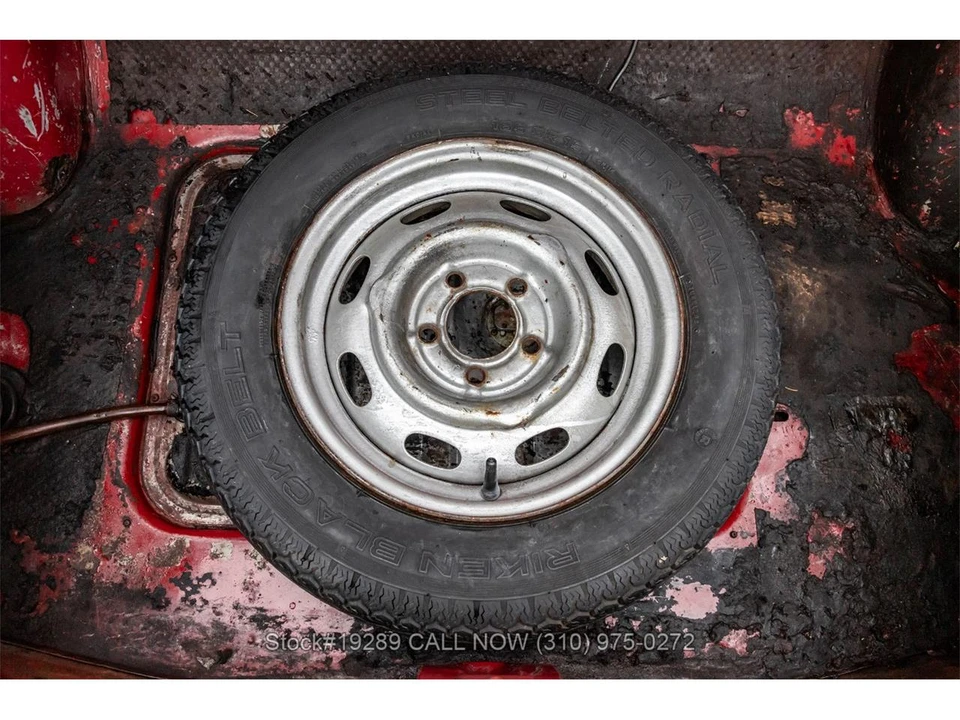 1966 Volvo 1800S - Image 23 of 31