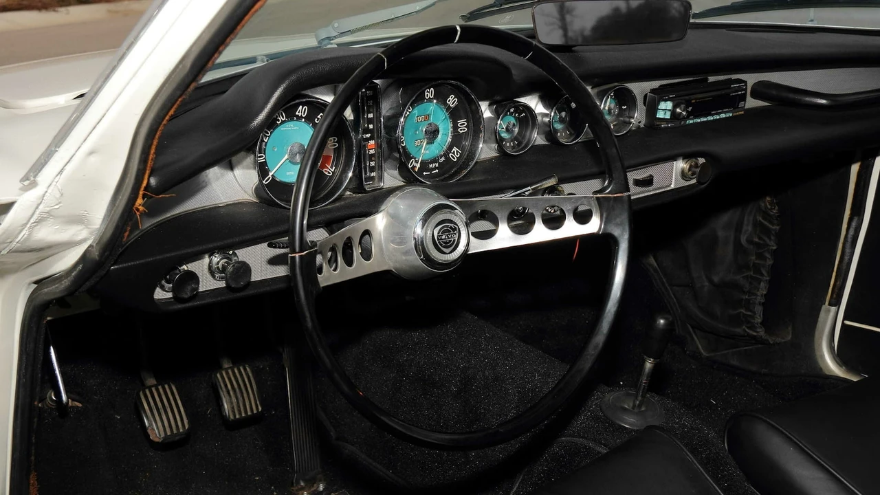 1966 Volvo 1800S - Image 16 of 18