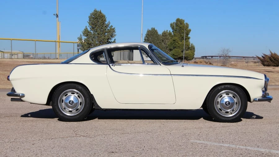 1966 Volvo 1800S - Image 2 of 22