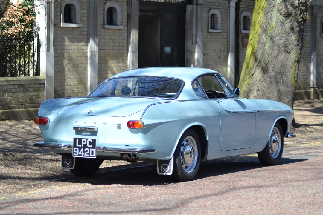 1966 Volvo 1800S - Image 10 of 11