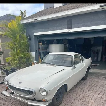 1966 Volvo P1800