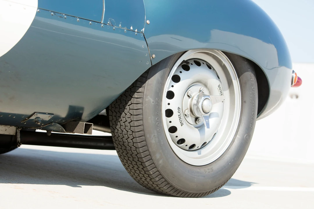 1989 Jaguar Replica - Image 30 of 31