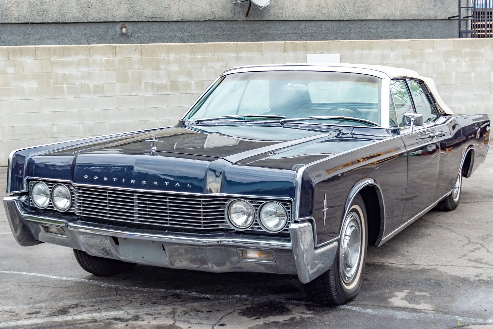 1966 Lincoln Continental Convertible