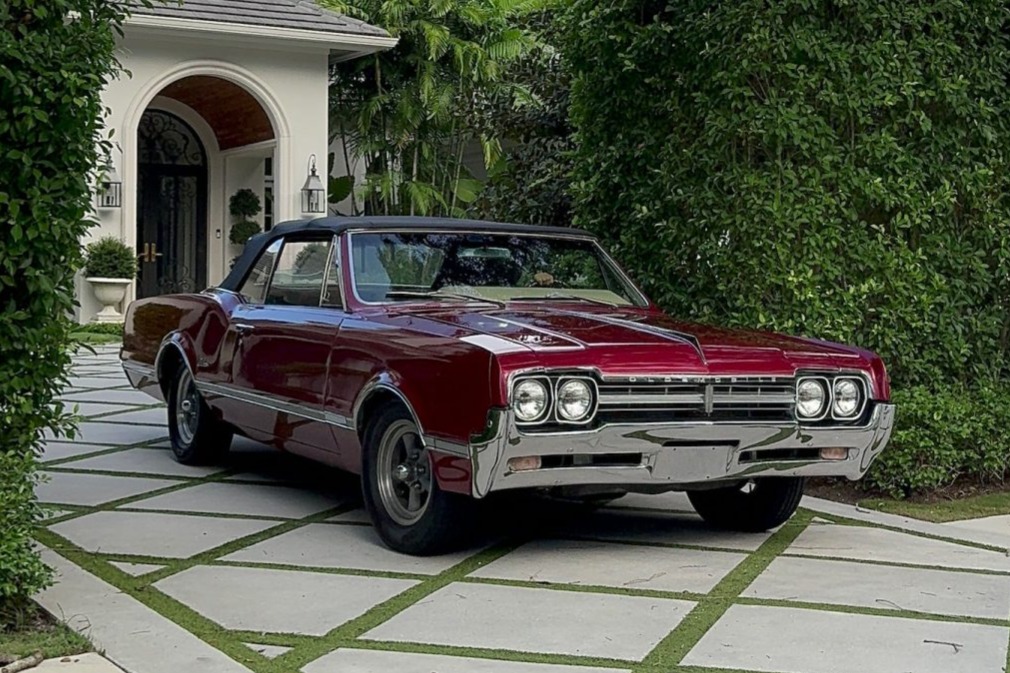 1966 Oldsmobile Cutlass Convertible