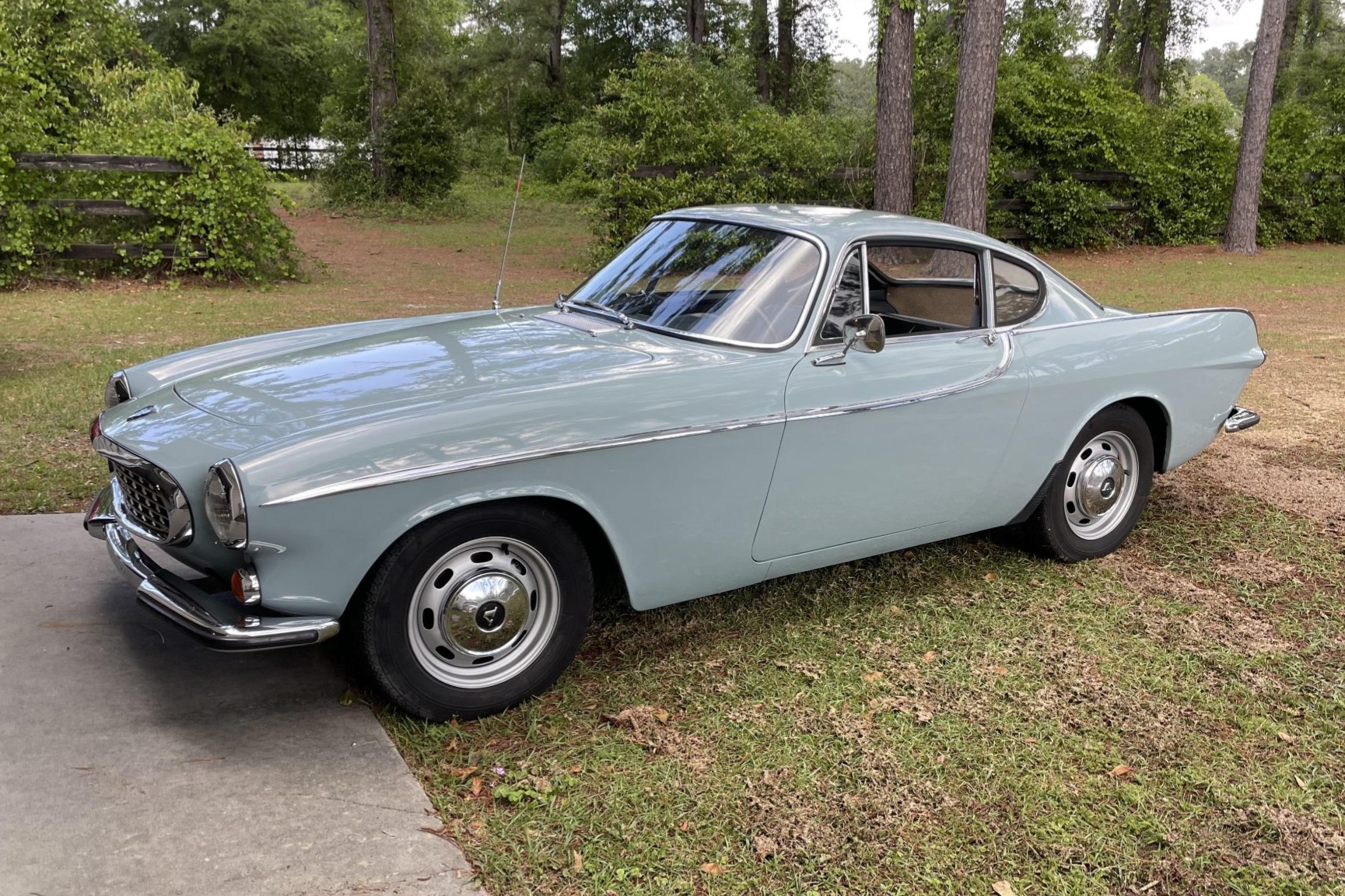 1966 Volvo 1800S 4-Speed
