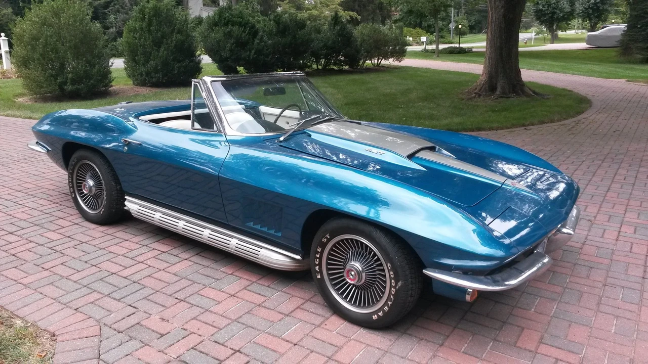 1967 Chevrolet Corvette C2 427 - Image 2 of 5
