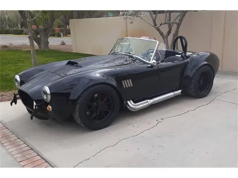 1967 AC Cobra Replica